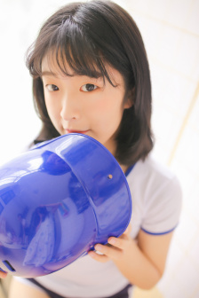 职场妻子出轨中字观看